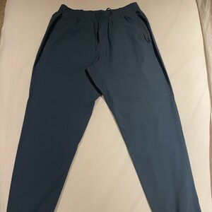 Lululemon surge jogger